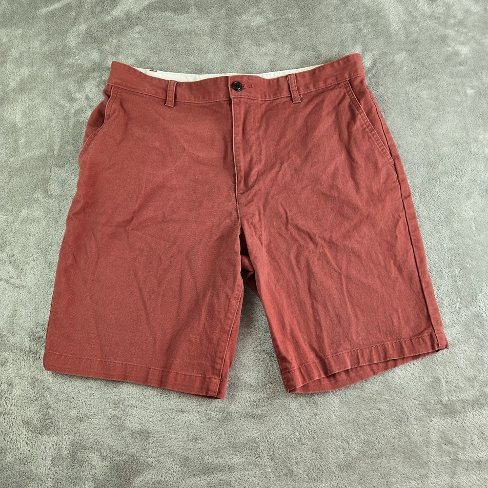 Dockers Shorts Mens 36x10 Burgundy Stretchy Flat Front Chino Pockets Casual Golf